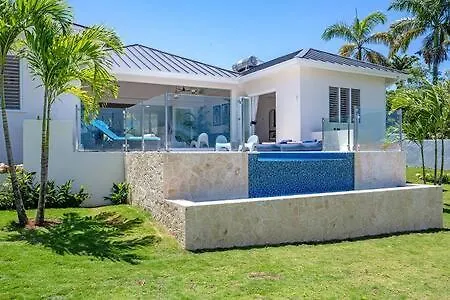 Hospitality Expert Eden Luxe 1 Pool Beach Chef Бухта Монтего Ямайка