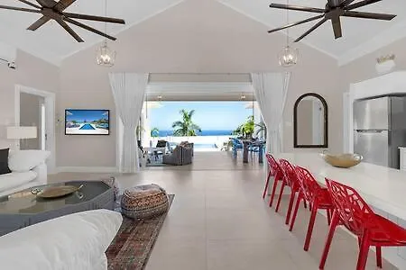 Hospitality Expert Eden Luxe 1 Pool Beach Chef مونتيغو باي